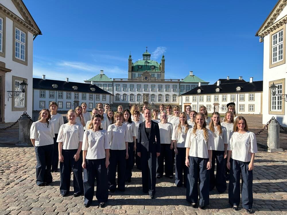 Performance for the royal family